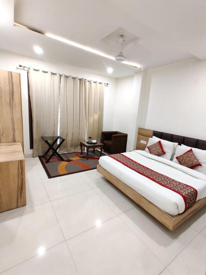 Super Collection O Amritsar Near Railway Station Hotel Ngoại thất bức ảnh