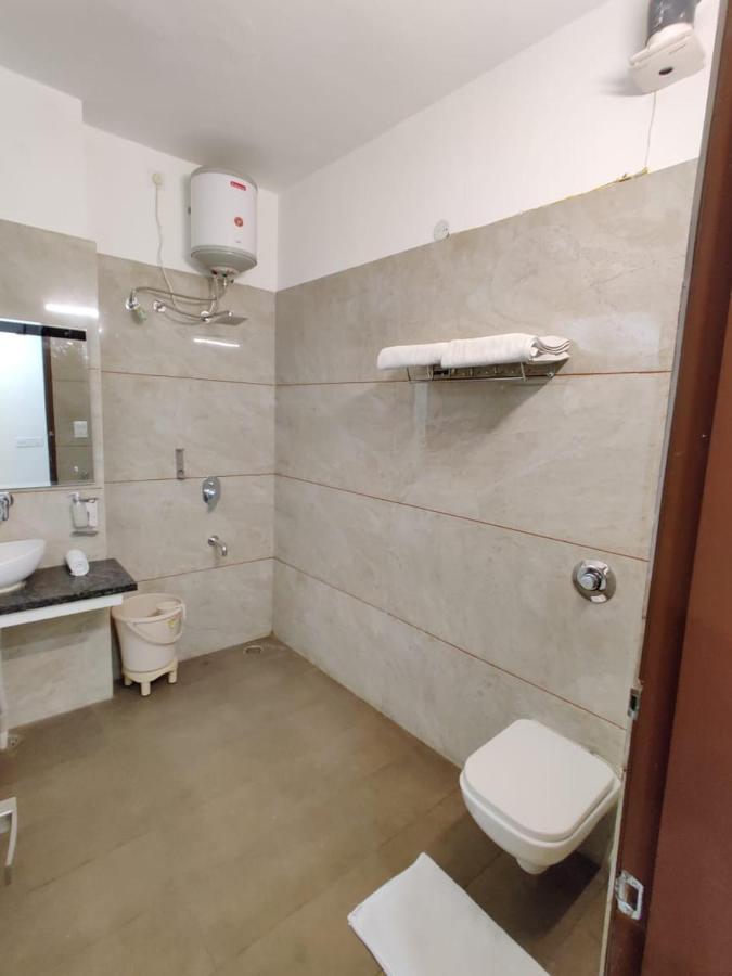 Super Collection O Amritsar Near Railway Station Hotel Ngoại thất bức ảnh