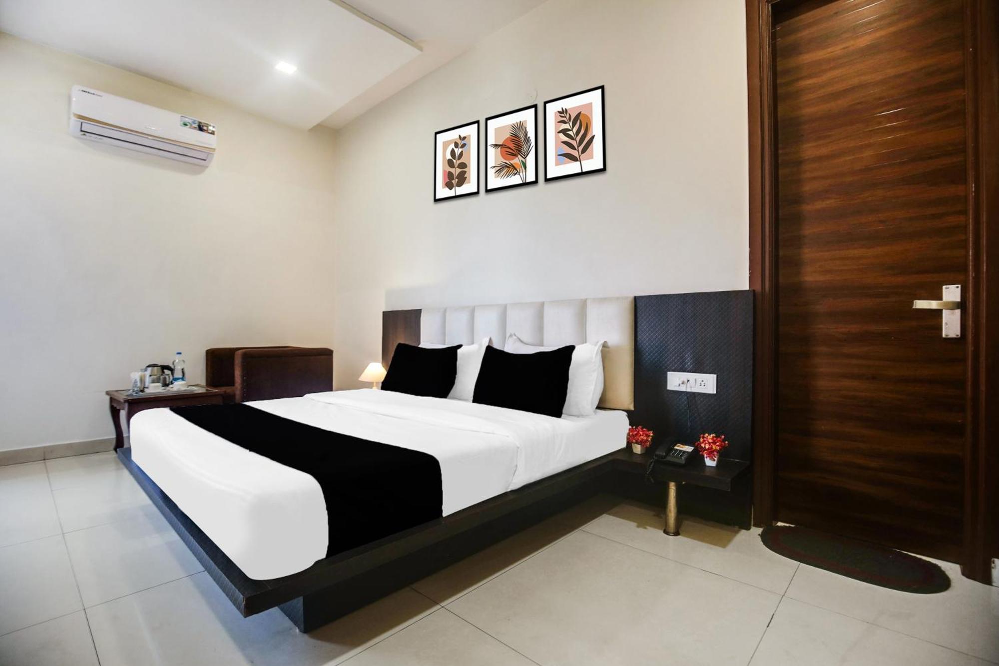 Super Collection O Amritsar Near Railway Station Hotel Ngoại thất bức ảnh